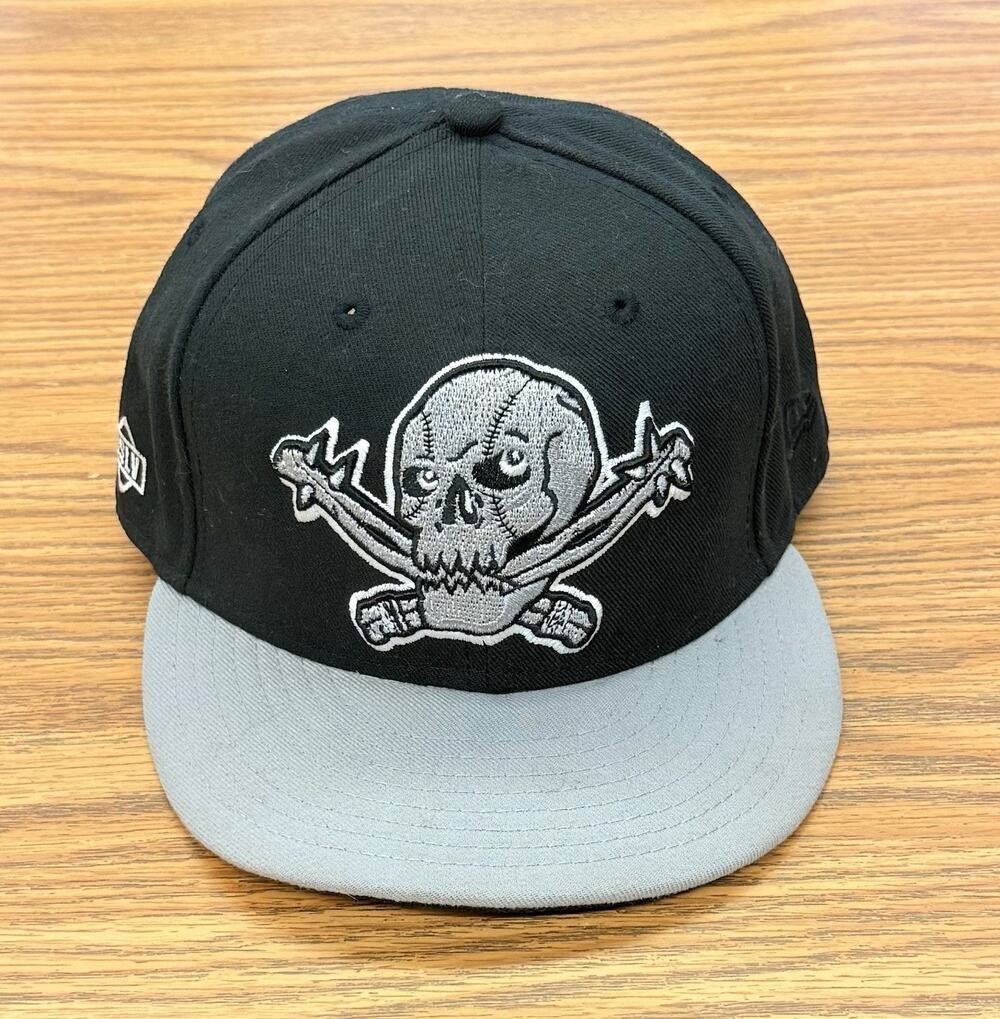 JSLV New Era 9FIFTY Skull Crossbones Snapback Hat Black Gray OSFM 2012